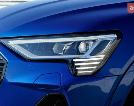 Ауди E-Tron, объемом двигателя 0 л и пробегом 60 тыс. км за 41500 $, фото 20 на Automoto.ua