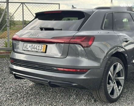 Ауди E-Tron, объемом двигателя 0 л и пробегом 73 тыс. км за 37300 $, фото 8 на Automoto.ua