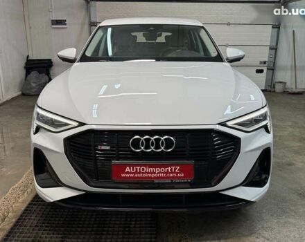 Ауди E-Tron, объемом двигателя 0 л и пробегом 82 тыс. км за 38400 $, фото 23 на Automoto.ua