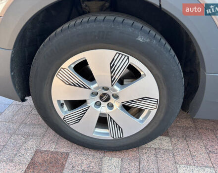 Ауди E-Tron, объемом двигателя 0 л и пробегом 40 тыс. км за 35000 $, фото 17 на Automoto.ua