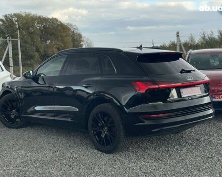 Ауди E-Tron, объемом двигателя 0 л и пробегом 70 тыс. км за 39900 $, фото 21 на Automoto.ua