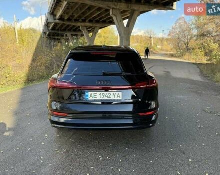 Ауди E-Tron, объемом двигателя 0 л и пробегом 65 тыс. км за 25599 $, фото 14 на Automoto.ua