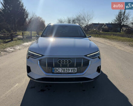 Ауді E-Tron, об'ємом двигуна 0 л та пробігом 129 тис. км за 28500 $, фото 11 на Automoto.ua