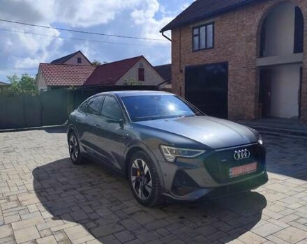 Ауди E-Tron, объемом двигателя 0 л и пробегом 97 тыс. км за 39000 $, фото 24 на Automoto.ua