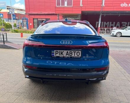 Ауди E-Tron, объемом двигателя 0 л и пробегом 2 тыс. км за 56000 $, фото 7 на Automoto.ua
