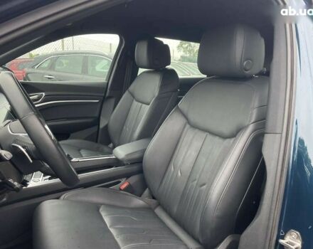 Ауди E-Tron, объемом двигателя 0 л и пробегом 44 тыс. км за 38999 $, фото 28 на Automoto.ua