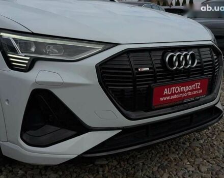 Ауди E-Tron, объемом двигателя 0 л и пробегом 82 тыс. км за 38400 $, фото 24 на Automoto.ua