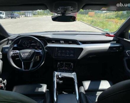 Ауді E-Tron, об'ємом двигуна 0 л та пробігом 72 тис. км за 42390 $, фото 27 на Automoto.ua