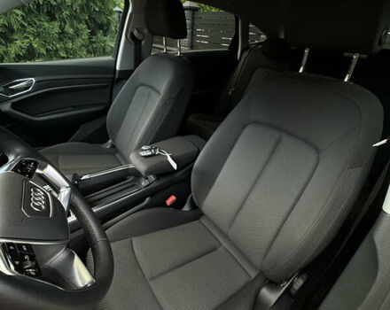 Ауди E-Tron, объемом двигателя 0 л и пробегом 35 тыс. км за 30000 $, фото 32 на Automoto.ua