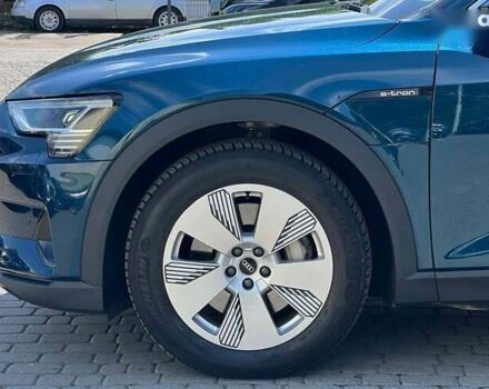 Ауди E-Tron, объемом двигателя 0 л и пробегом 45 тыс. км за 34300 $, фото 8 на Automoto.ua