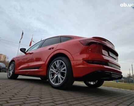 Ауди E-Tron, объемом двигателя 0 л и пробегом 130 тыс. км за 35488 $, фото 21 на Automoto.ua