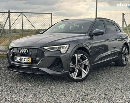 Ауди E-Tron, объемом двигателя 0 л и пробегом 73 тыс. км за 37300 $, фото 5 на Automoto.ua