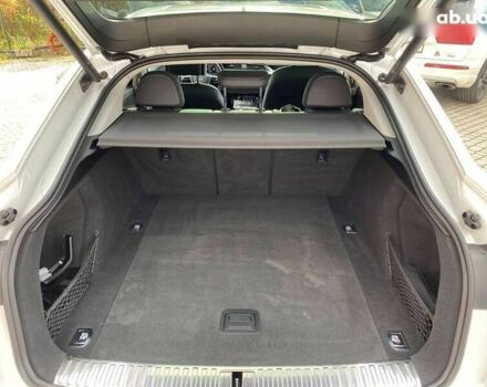 Ауди E-Tron, объемом двигателя 0 л и пробегом 81 тыс. км за 35900 $, фото 29 на Automoto.ua