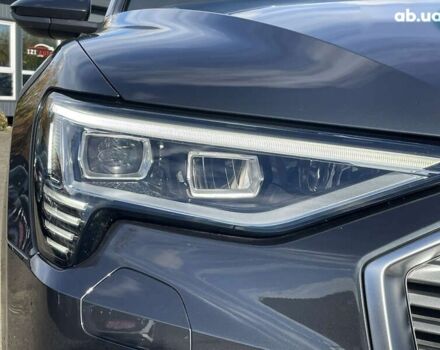 Ауди E-Tron, объемом двигателя 0 л и пробегом 32 тыс. км за 39124 $, фото 12 на Automoto.ua