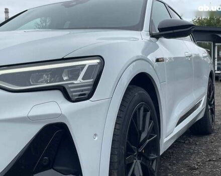 Ауді E-Tron, об'ємом двигуна 0 л та пробігом 23 тис. км за 41298 $, фото 10 на Automoto.ua