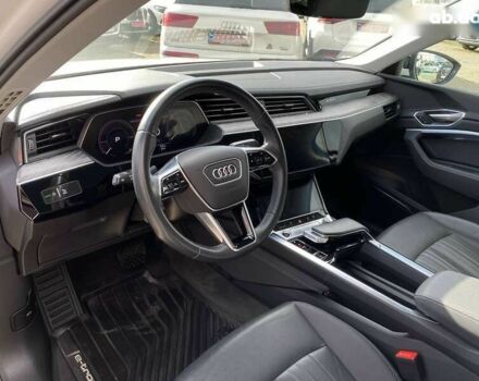 Ауди E-Tron, объемом двигателя 0 л и пробегом 81 тыс. км за 35900 $, фото 11 на Automoto.ua
