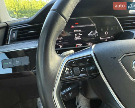 Ауді E-Tron, об'ємом двигуна 0 л та пробігом 35 тис. км за 29999 $, фото 19 на Automoto.ua