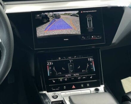 Ауди E-Tron, объемом двигателя 0 л и пробегом 40 тыс. км за 38999 $, фото 21 на Automoto.ua
