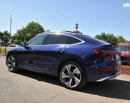 Ауді E-Tron, об'ємом двигуна 0 л та пробігом 27 тис. км за 45102 $, фото 6 на Automoto.ua