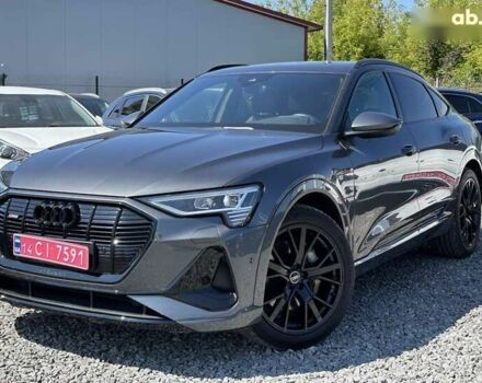 Ауди E-Tron, объемом двигателя 0 л и пробегом 70 тыс. км за 39650 $, фото 6 на Automoto.ua