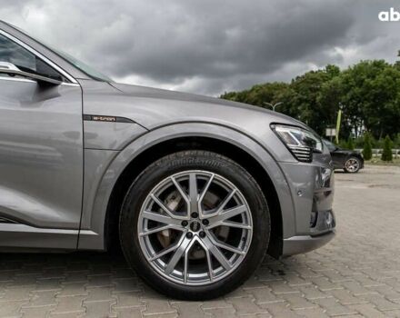 Ауди E-Tron, объемом двигателя 0 л и пробегом 85 тыс. км за 38500 $, фото 4 на Automoto.ua