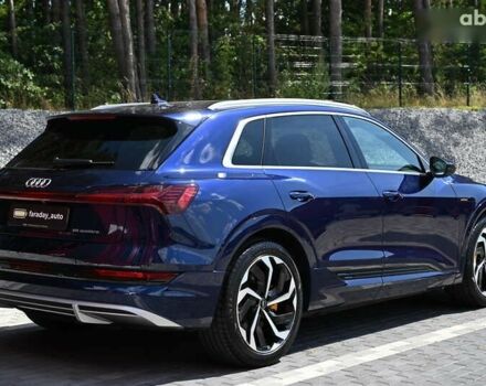 Ауди E-Tron, объемом двигателя 0 л и пробегом 142 тыс. км за 28800 $, фото 4 на Automoto.ua