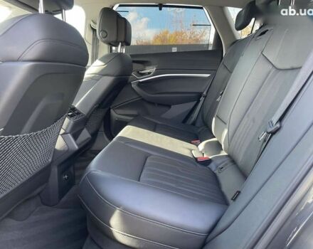 Ауди E-Tron, объемом двигателя 0 л и пробегом 32 тыс. км за 39124 $, фото 28 на Automoto.ua