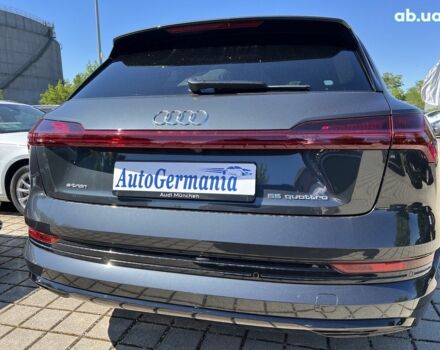 Ауди E-Tron, объемом двигателя 0 л и пробегом 5 тыс. км за 92269 $, фото 4 на Automoto.ua