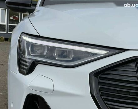 Ауді E-Tron, об'ємом двигуна 0 л та пробігом 23 тис. км за 41298 $, фото 16 на Automoto.ua