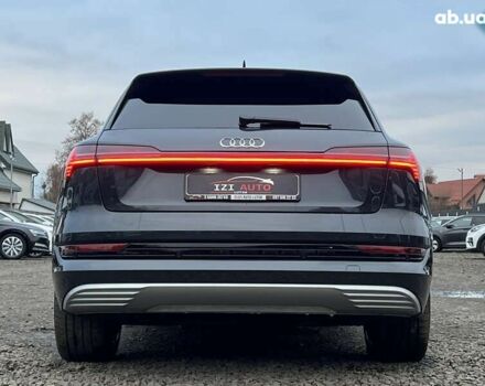 Ауди E-Tron, объемом двигателя 0 л и пробегом 32 тыс. км за 38581 $, фото 6 на Automoto.ua