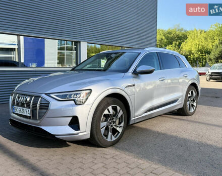 Ауді E-Tron, об'ємом двигуна 0 л та пробігом 35 тис. км за 29999 $, фото 9 на Automoto.ua
