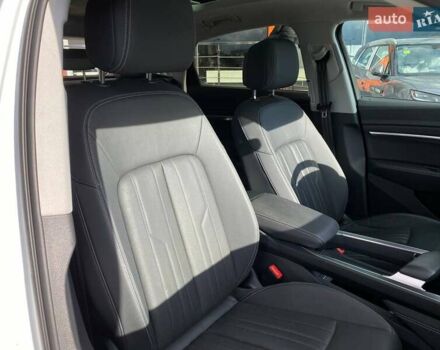 Ауди E-Tron, объемом двигателя 0 л и пробегом 81 тыс. км за 35900 $, фото 28 на Automoto.ua