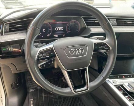 Ауди E-Tron, объемом двигателя 0 л и пробегом 81 тыс. км за 35900 $, фото 15 на Automoto.ua