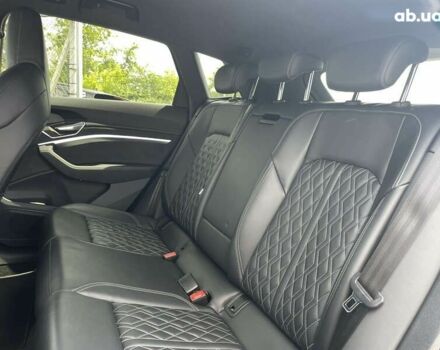 Ауді E-Tron, об'ємом двигуна 0 л та пробігом 52 тис. км за 39999 $, фото 16 на Automoto.ua