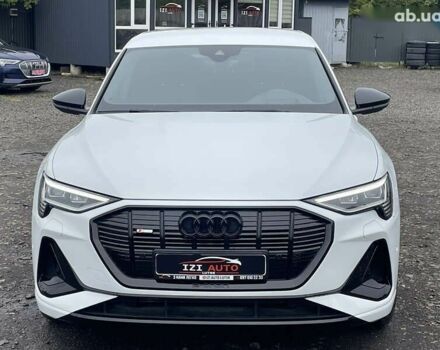 Ауди E-Tron, объемом двигателя 0 л и пробегом 23 тыс. км за 41842 $, фото 2 на Automoto.ua