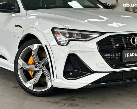 Ауді E-Tron, об'ємом двигуна 0 л та пробігом 20 тис. км за 44990 $, фото 10 на Automoto.ua