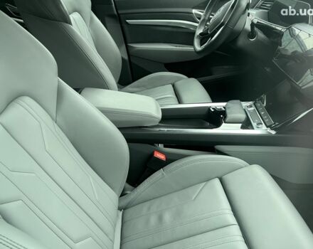 Ауди E-Tron, объемом двигателя 0 л и пробегом 19 тыс. км за 71185 $, фото 22 на Automoto.ua