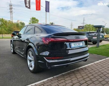 Ауди E-Tron, объемом двигателя 0 л и пробегом 4 тыс. км за 48888 $, фото 8 на Automoto.ua
