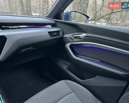 Ауди E-Tron, объемом двигателя 0 л и пробегом 16 тыс. км за 35694 $, фото 74 на Automoto.ua