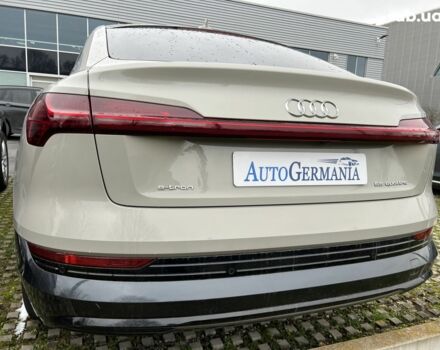 Ауди E-Tron, объемом двигателя 0 л и пробегом 19 тыс. км за 71185 $, фото 5 на Automoto.ua