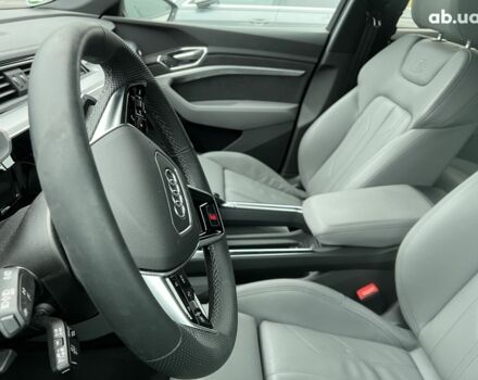 Ауди E-Tron, объемом двигателя 0 л и пробегом 19 тыс. км за 71185 $, фото 29 на Automoto.ua