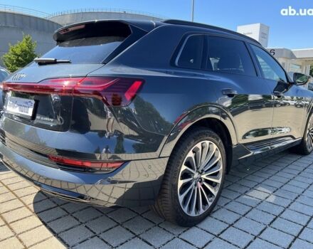 Ауди E-Tron, объемом двигателя 0 л и пробегом 5 тыс. км за 92269 $, фото 6 на Automoto.ua