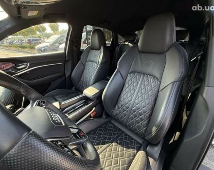 Ауди E-Tron, объемом двигателя 0 л и пробегом 103 тыс. км за 39500 $, фото 8 на Automoto.ua