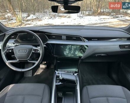 Ауди E-Tron, объемом двигателя 0 л и пробегом 16 тыс. км за 35694 $, фото 113 на Automoto.ua