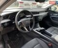 Ауди E-Tron, объемом двигателя 0 л и пробегом 81 тыс. км за 35900 $, фото 11 на Automoto.ua