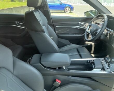 Ауди E-Tron, объемом двигателя 0 л и пробегом 7 тыс. км за 89770 $, фото 15 на Automoto.ua