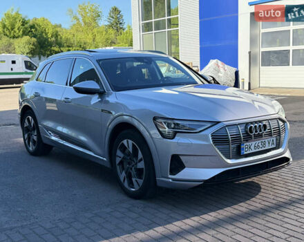 Ауді E-Tron, об'ємом двигуна 0 л та пробігом 35 тис. км за 29999 $, фото 12 на Automoto.ua
