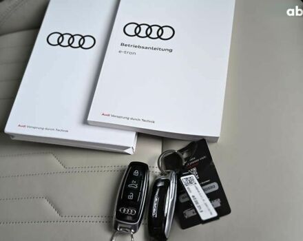 Ауди E-Tron, объемом двигателя 0 л и пробегом 142 тыс. км за 28800 $, фото 9 на Automoto.ua