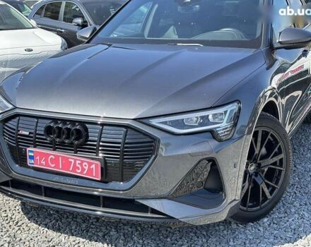 Ауди E-Tron, объемом двигателя 0 л и пробегом 70 тыс. км за 38900 $, фото 2 на Automoto.ua