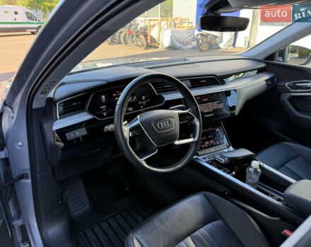 Ауді E-Tron, об'ємом двигуна 0 л та пробігом 35 тис. км за 29999 $, фото 16 на Automoto.ua